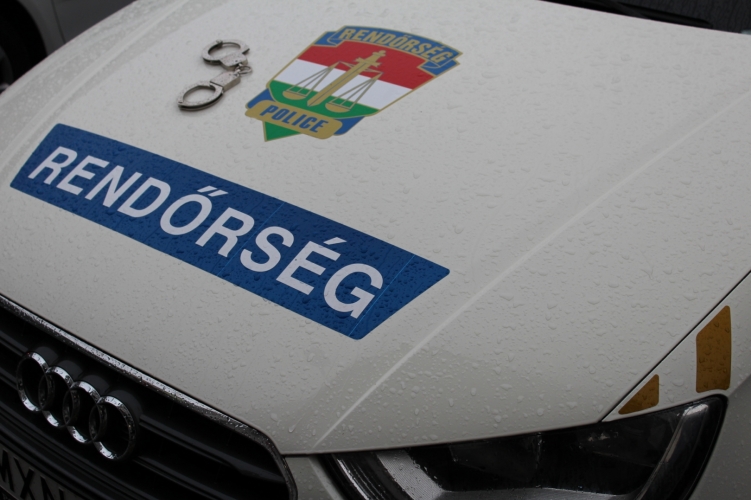 A takaró alatt bújt el a rendőrök elől a háromszorosan körözött ózdi férfi