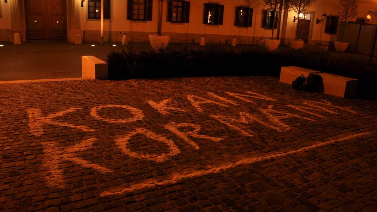 Házszámot tévesztett a Momentum