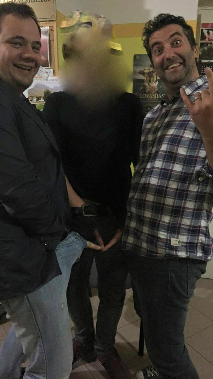 Homoerotikus buli a szolnoki Jobbik irodában