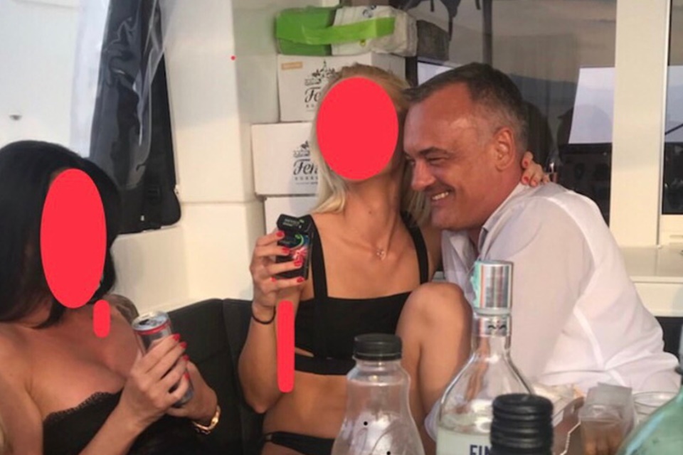 Lemond polgármesteri tisztségéről Borkai Zsolt