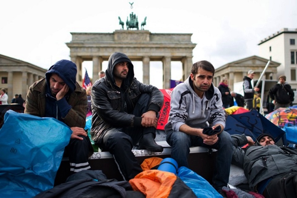 Több ezer kitoloncolt migráns él Németországban