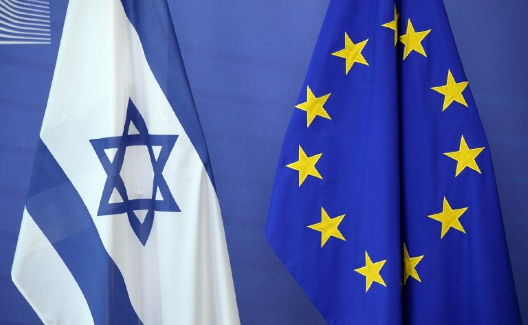 Izrael megtiltotta európai diplomaták belépését az országba