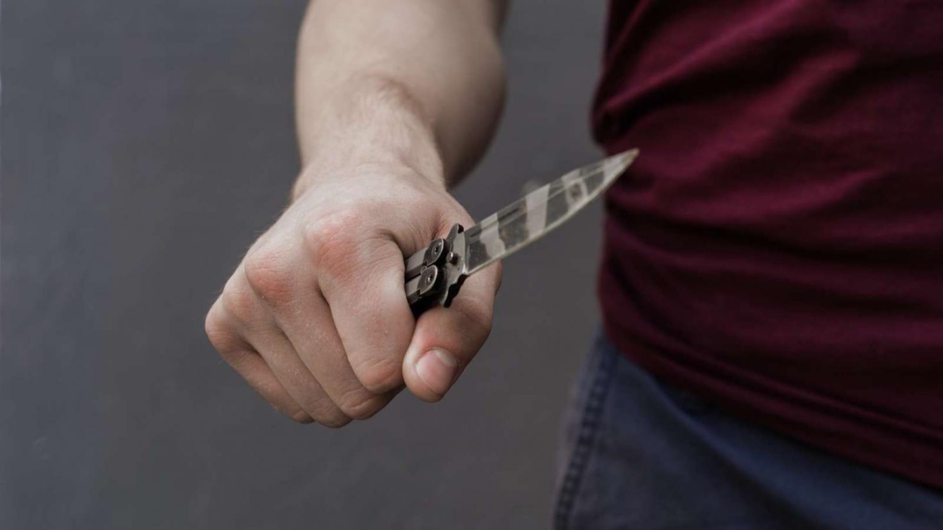 Magyar férfit késelt meg egy bevándorló Németországban