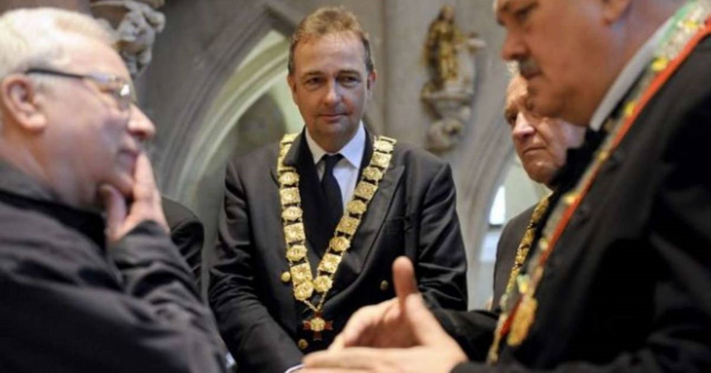Koronát kapott egy Habsburg