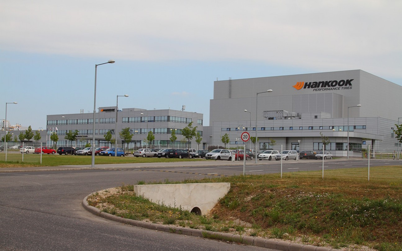 Újraindította termelését a Hankook rácalmási gumigyára