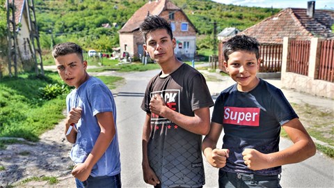 Döntött a Kúria: jár a 100 millió a gyöngyöspatai romáknak, a Mi Hazánk szerint elfogadhatatlan