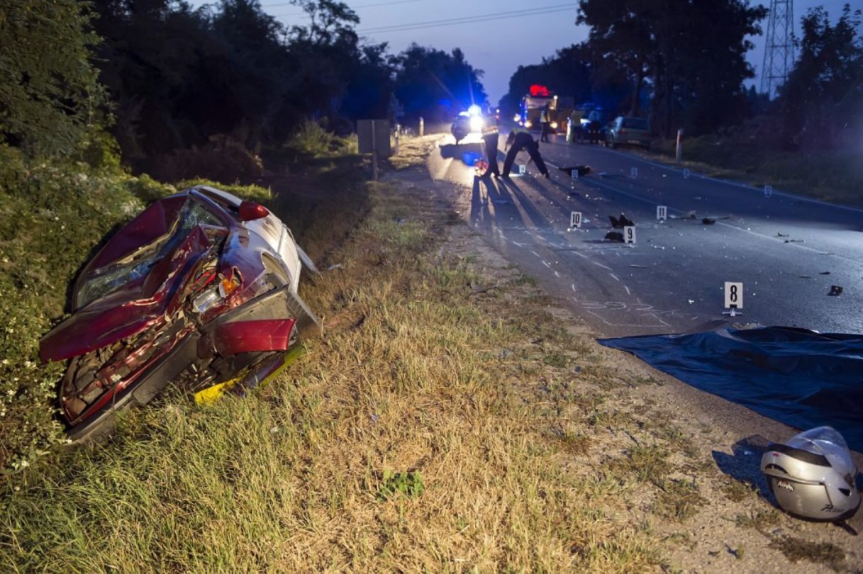 Szakadékba zuhant egy motoros Felsőtarkánynál