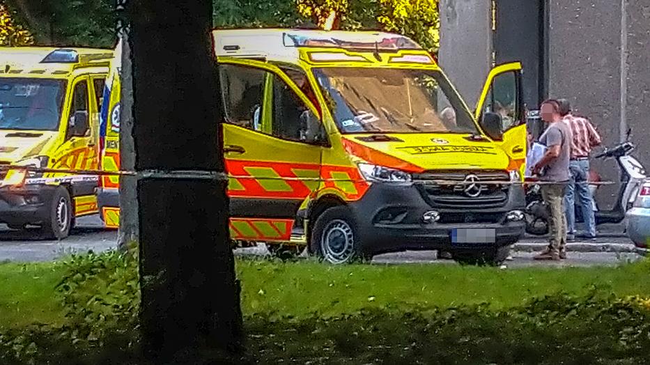 Ablakból kizuhanó ember esett rá egy nőre Budapesten; mindketten meghaltak
