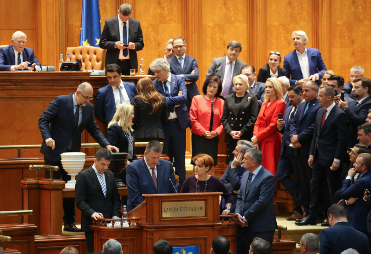 A román kormány az RMDSZ-nek köszönheti, hogy nem buktatták meg