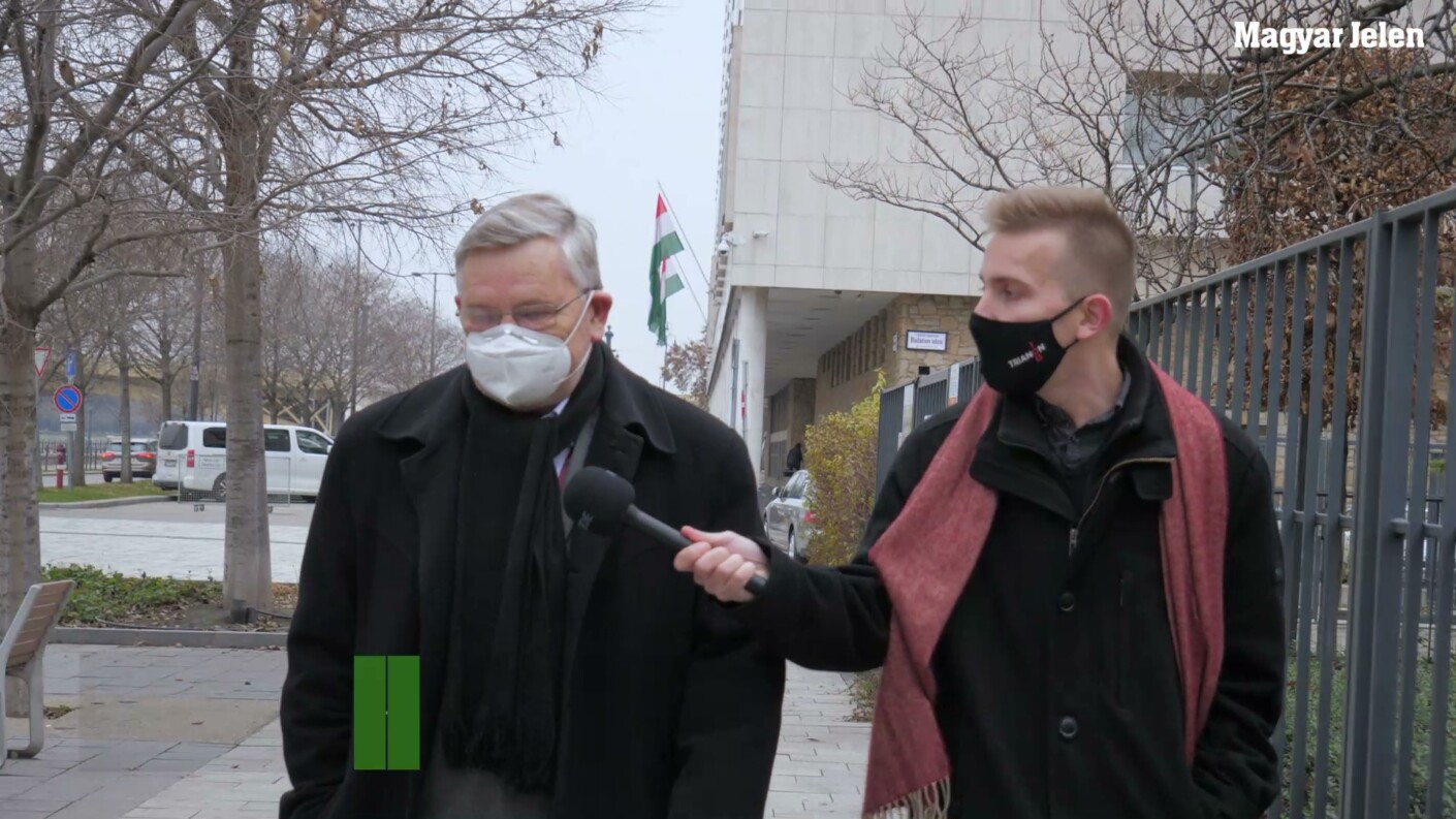 Kokain vagy ukrán cigi? (videó)