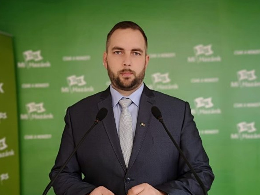 Dócs Dávid : Tíz év alatt sem lett rend