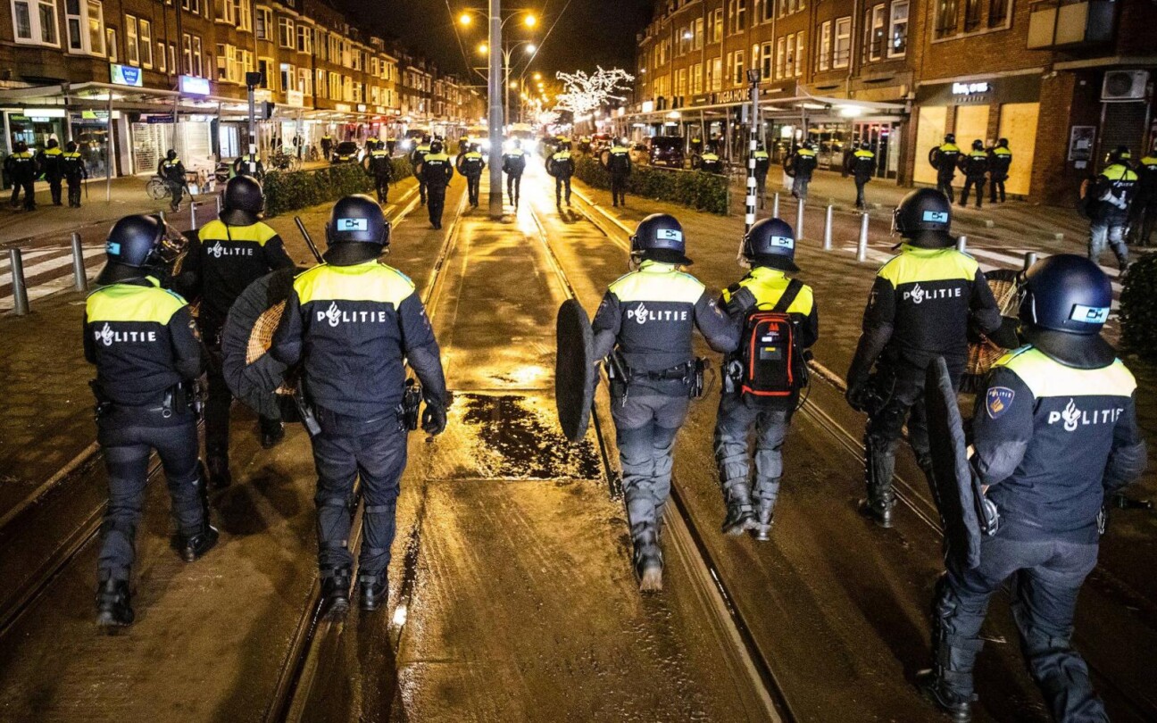 Hágai bíróság: jogsértő a holland kijárási tilalom