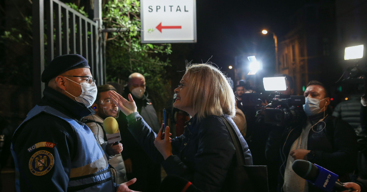Bukarestben tüntetők próbálták megakadályozni egy kórház kiürítését