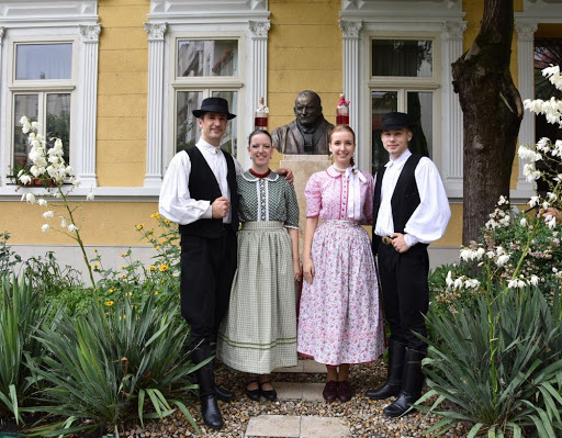 Húsvétra hangoló a Kecskemét Táncegyüttessel