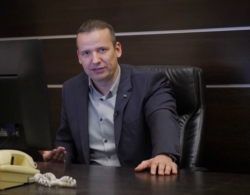 Még százezer feliratkozó után sem fog főzni Toroczkai (videó)