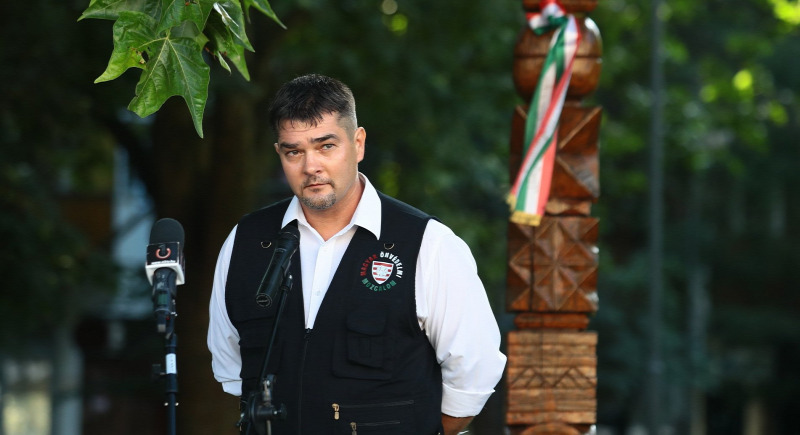 Minősített emberölési kísérlet volt a jászsági rendőr hátba szúrása