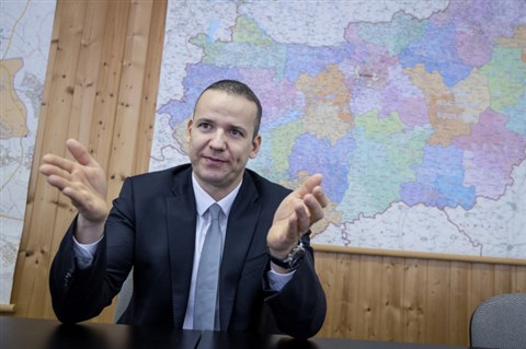 Toroczkai Lászlóval készített interjút a Telex