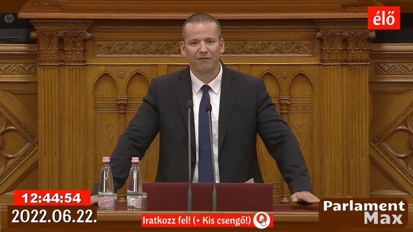Toroczkai: ez nem a magyarok költségvetése, hanem a disznófejű nagyuraké