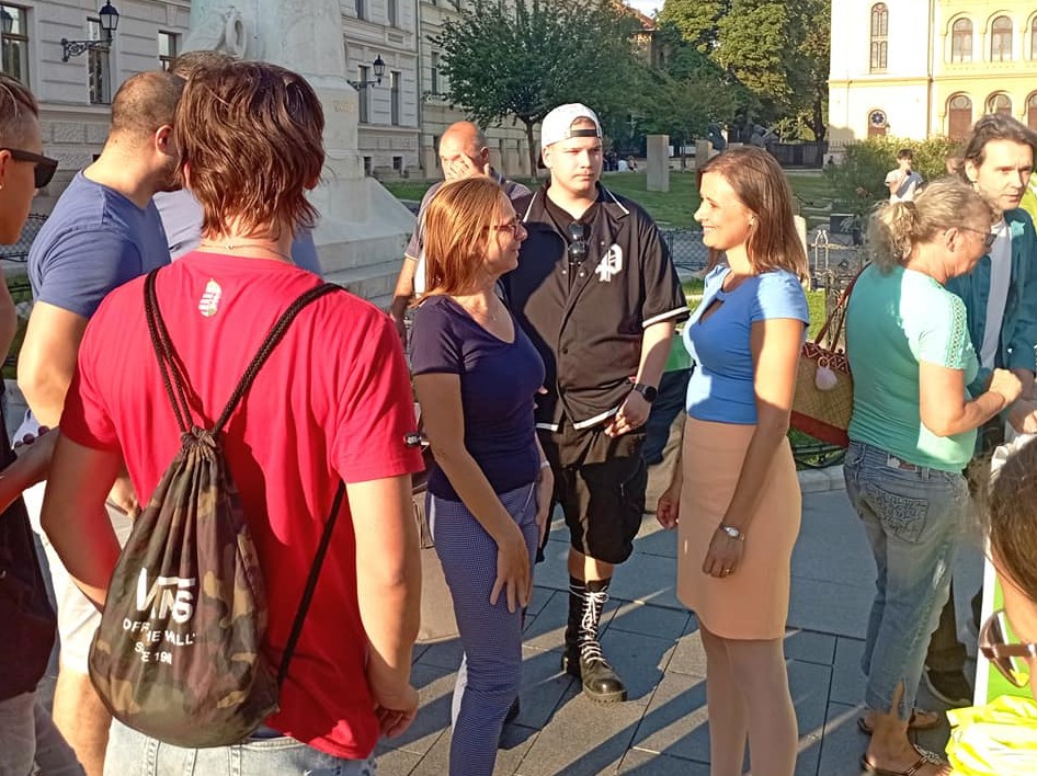 "Elég a kétharmados hazugságokból!" - elindult a Mi Hazánk országos tüntetéssorozata