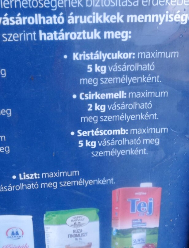 Szándékosan idéznek elő áruhiányt a multik?
