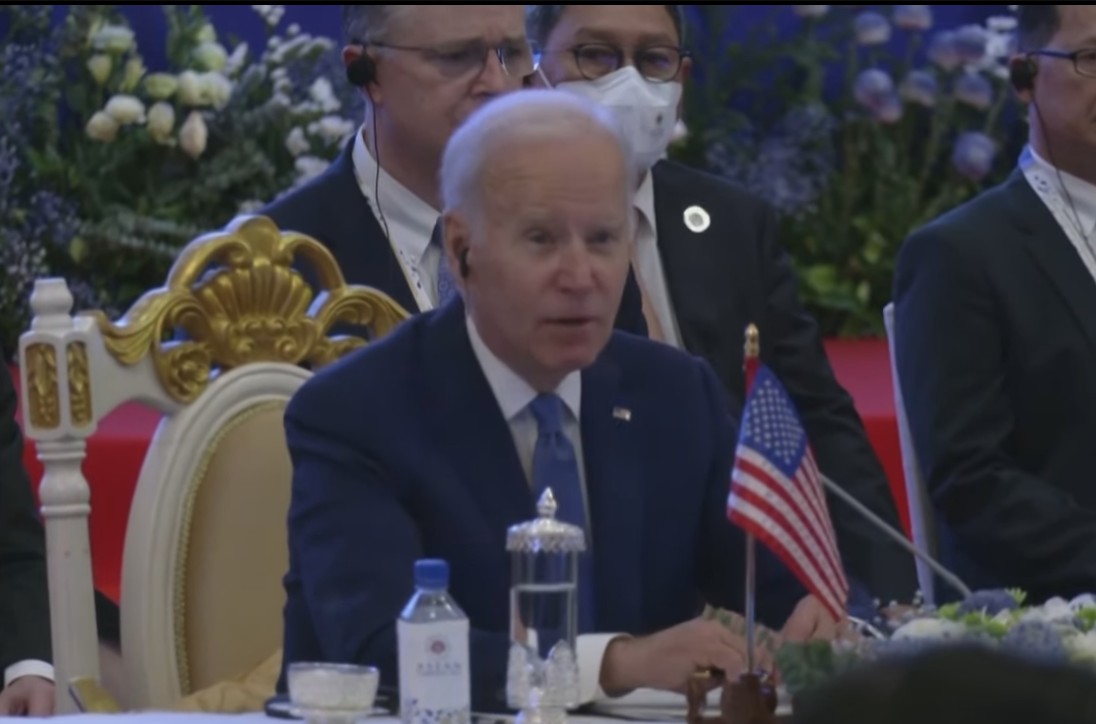 Kambodzsa helyett Kolumbiának mondott köszönetet Joe Biden