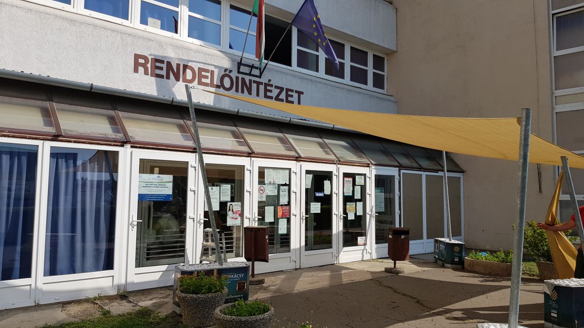 Szakdolgozóknak nem jut támogatás Pécsett