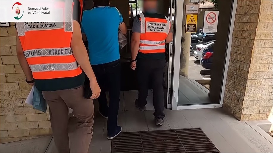 Elvitte a NAV a CBA-ban is érdekelt vállalkozót