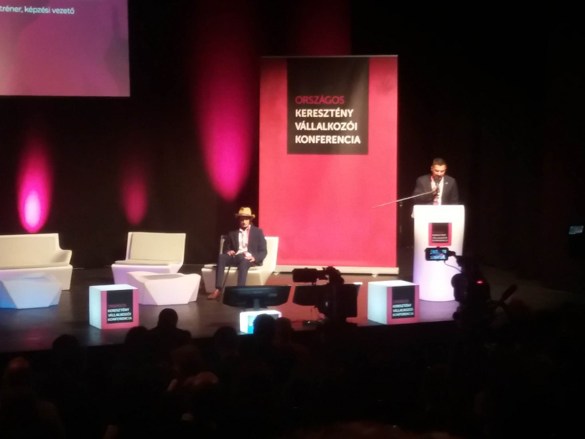 "Keresztények a vállalkozásokban"