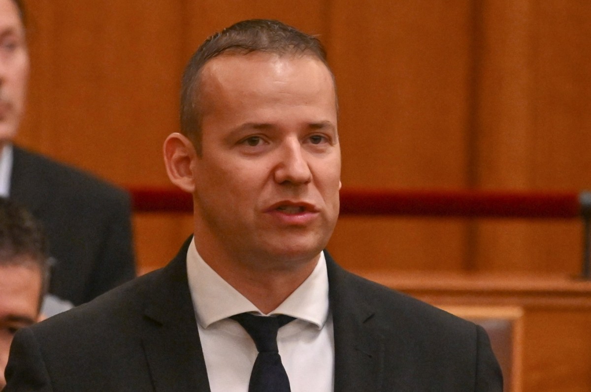 Toroczkai: a kormány azt a lakosságcserét hajtja végre, amelytől meg akarja védeni az országot