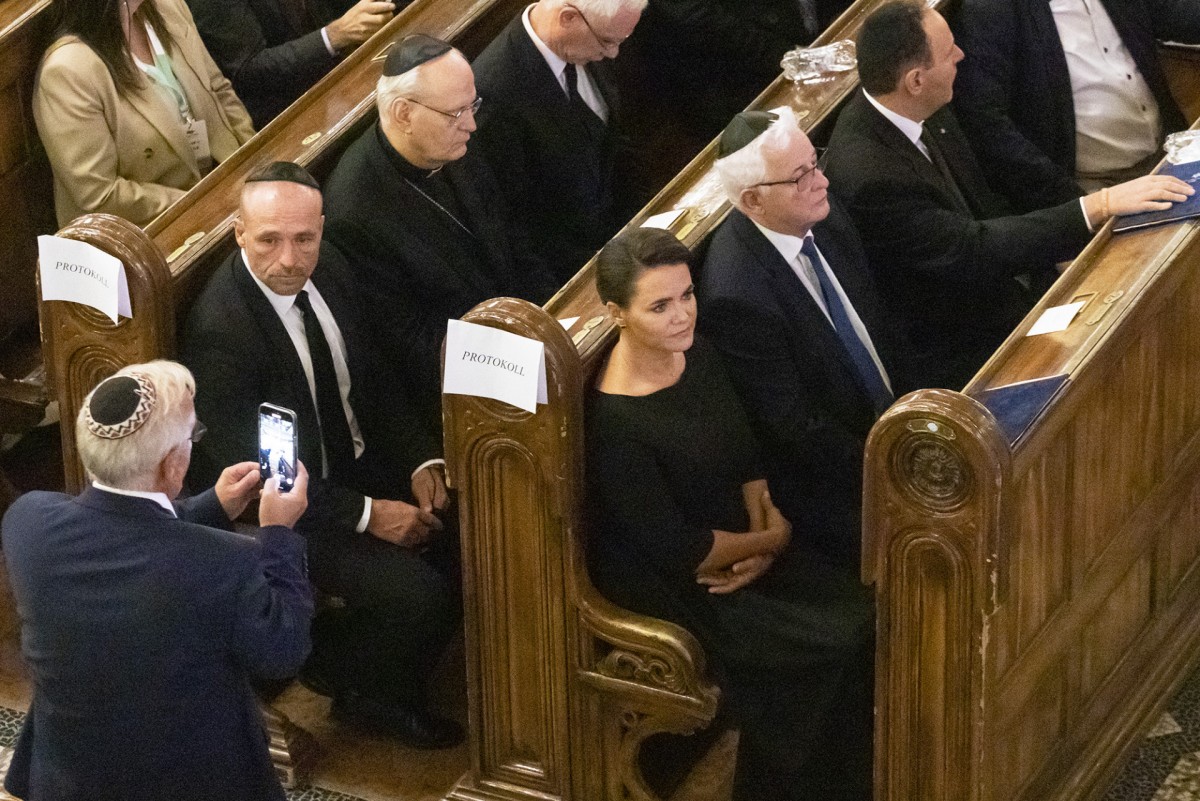 Van, ami összeköt - együtt zsinagógázott Novák Katalin és Karácsony Gergely