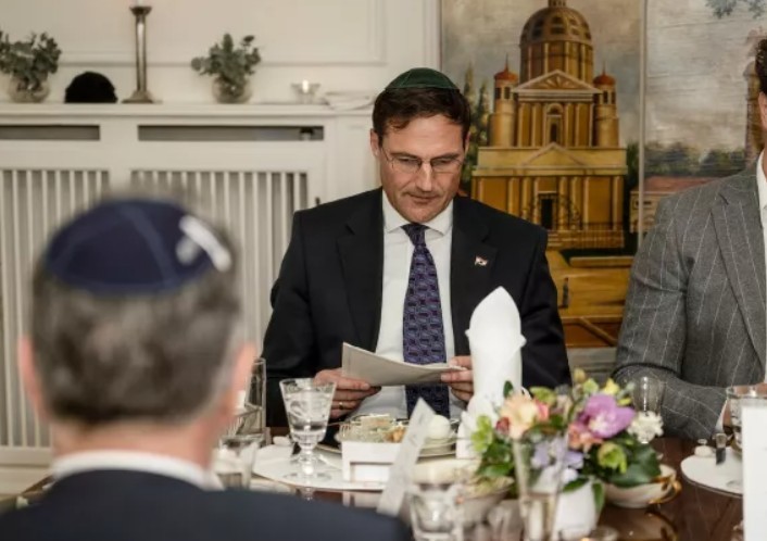 A migránskvótát megszavazó Jobbik védene meg minket a migránsmunkásoktól?