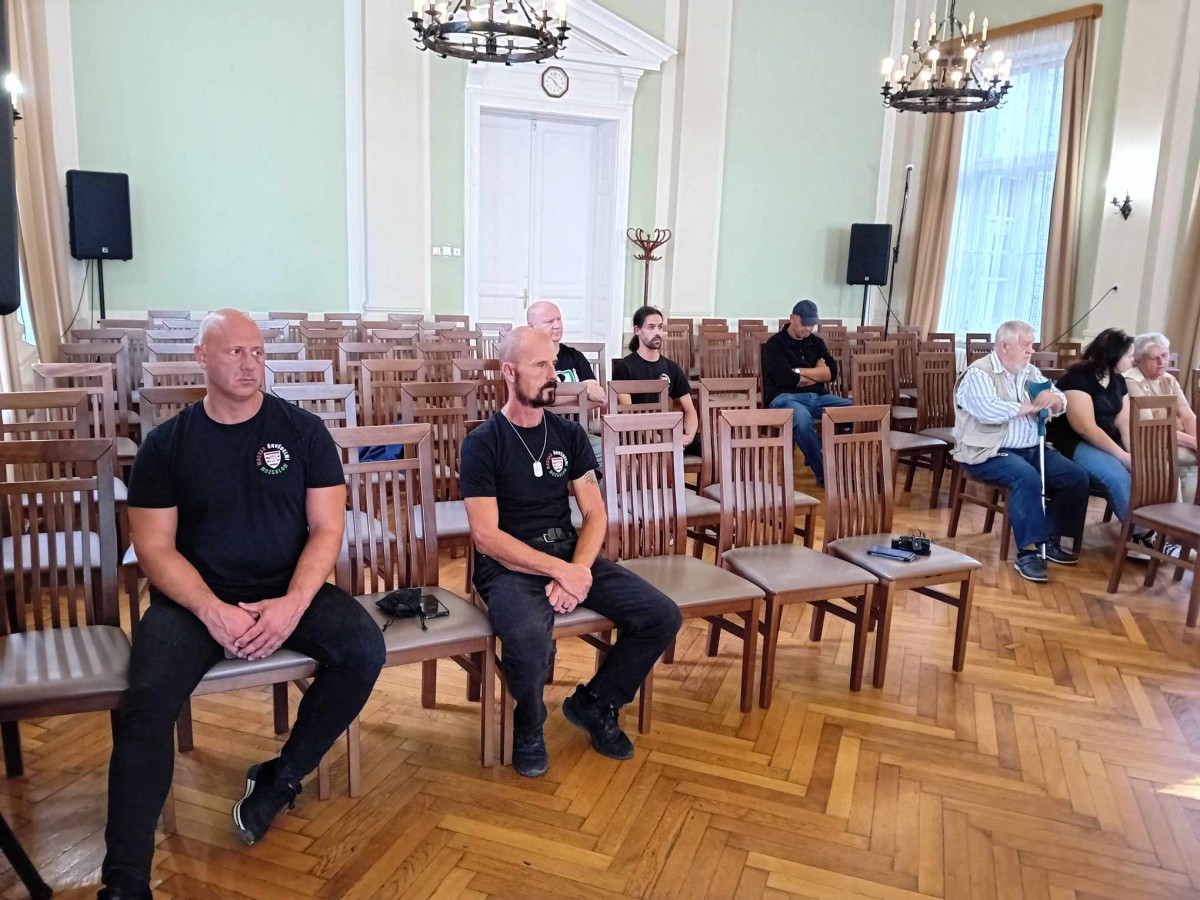 Enyhe büntetést kapott a jászapáti cigány lincselő