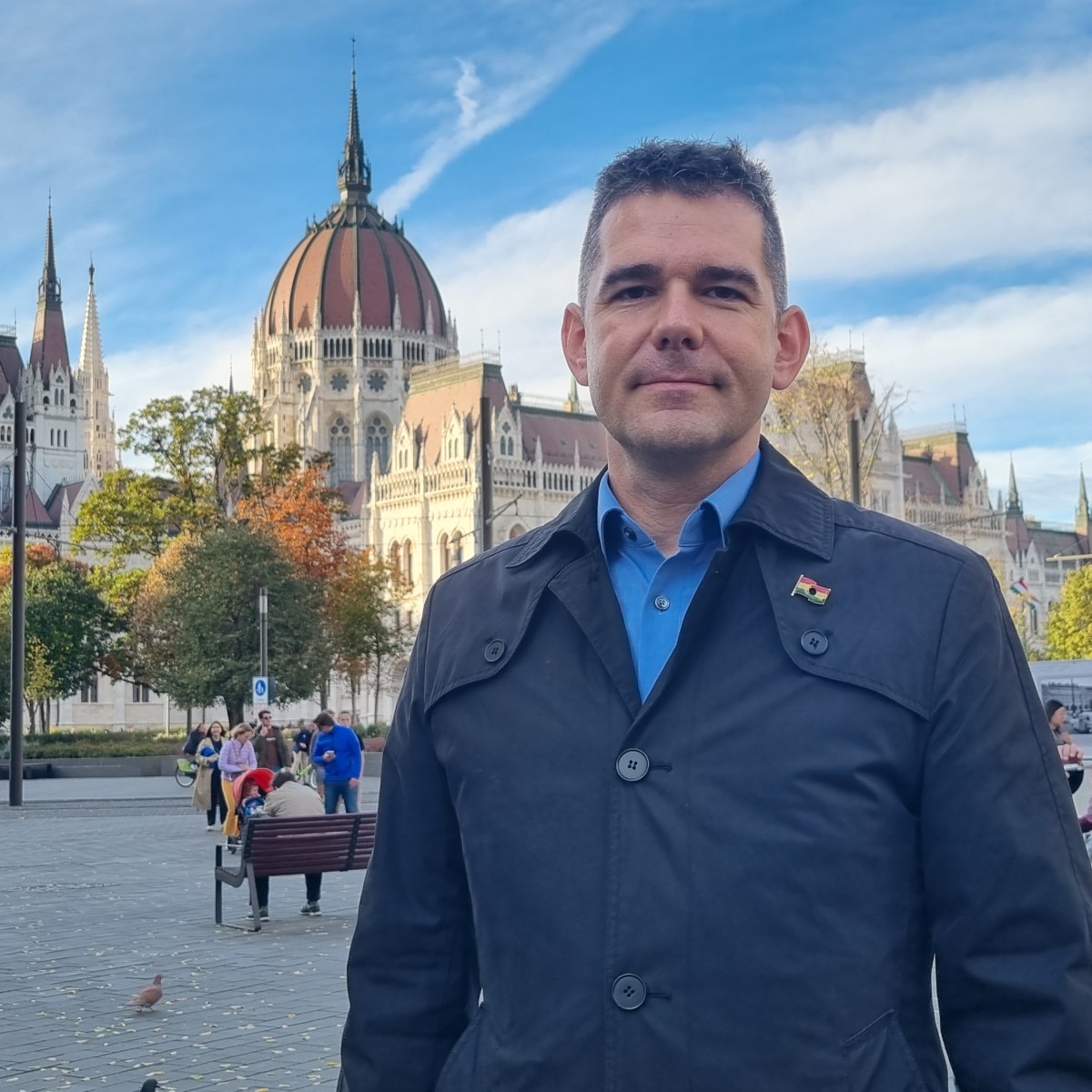 A készpénzhasználat alkotmányos védelmét indítványozta a Mi Hazánk