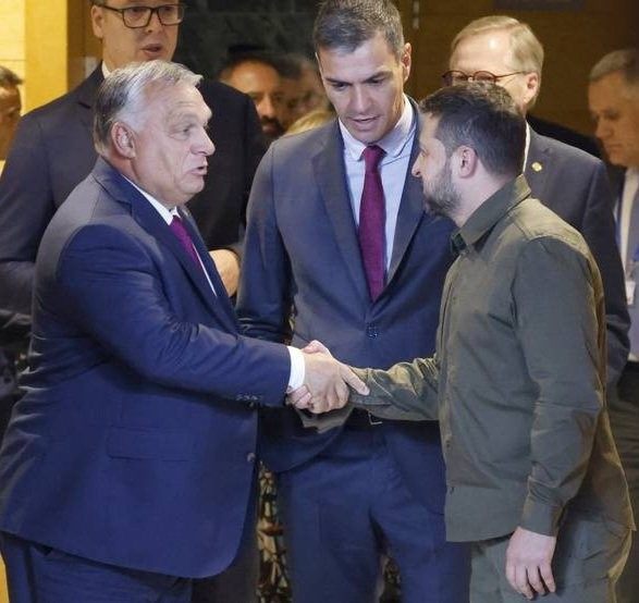 Nem vétózta meg Orbán Ukrajna uniós csatlakozási tárgyalásait