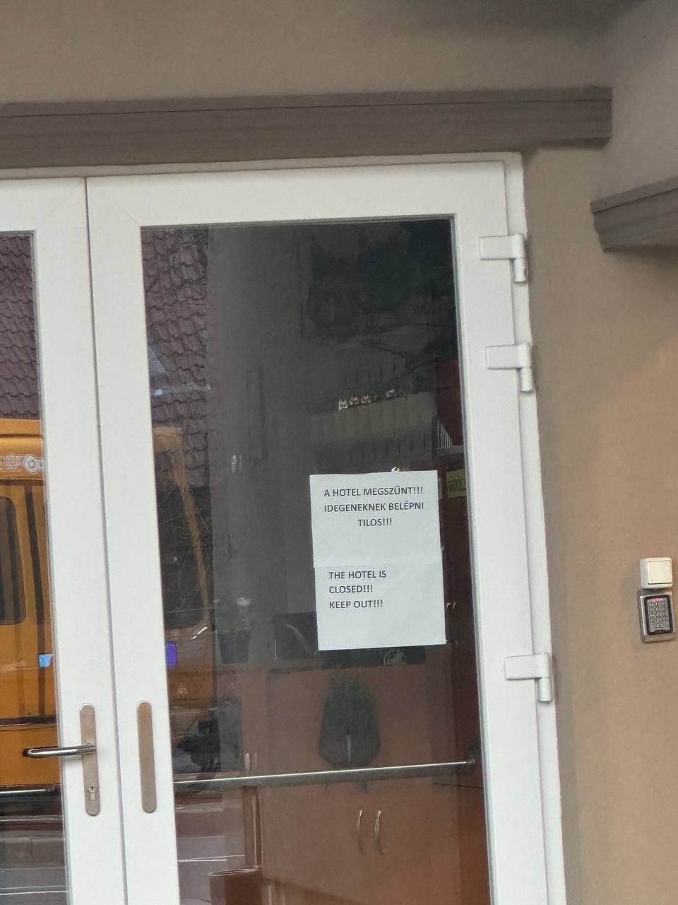 Vendégmunkások egy Üllői úti (volt) hotelben (+KÉPEK)