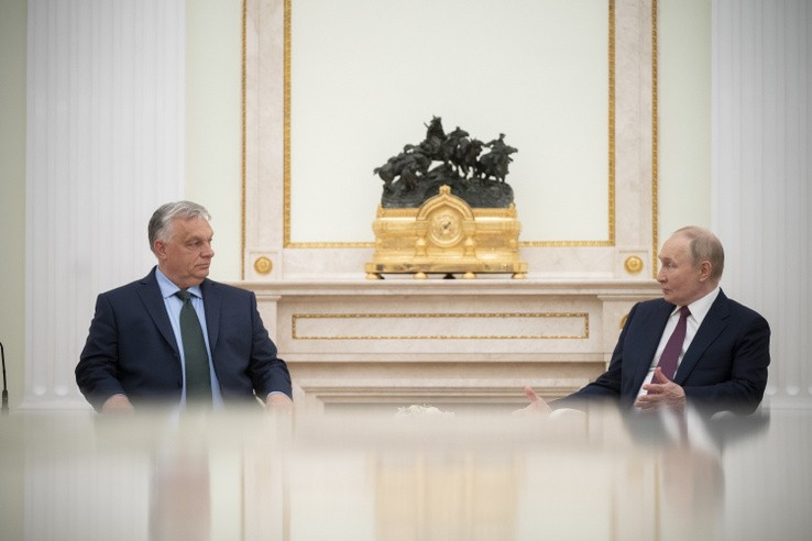 Orbán Viktor Moszkvába ment