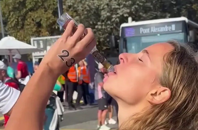 Szombat hajnalban kórházba kellett szállítani Fábián Bettinát