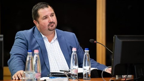 Zuglói demokratikus csörte - hasba rúgással