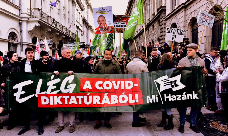 A Mi Hazánk követeli a Covid-intézkedések azonnali kivizsgálását