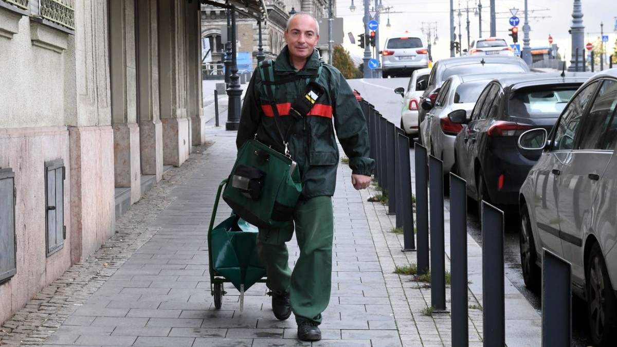 Mint a talajvíz, jön fel a postások fizetése: 4 százalékos "emelés"