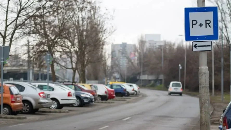Drágul a parkolás Budapesten