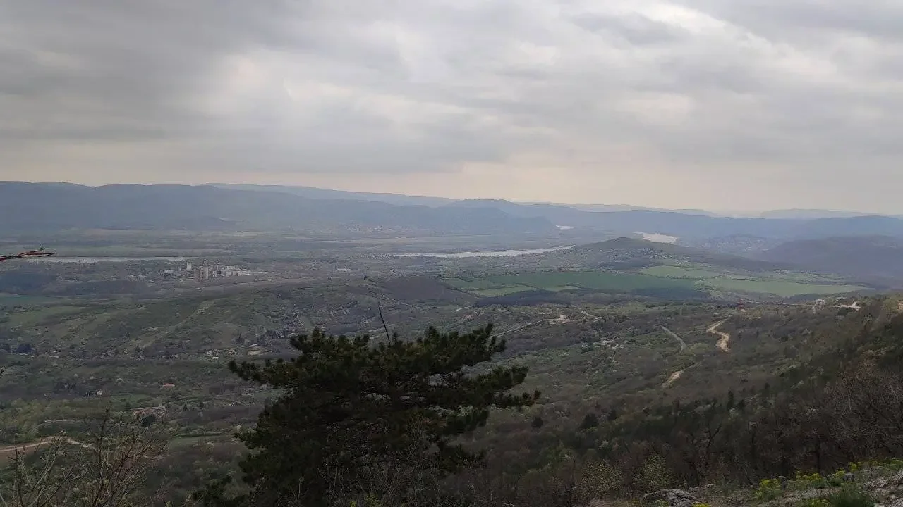 A Dunakanyar a Naszály Látó-hegyi kilátópontról