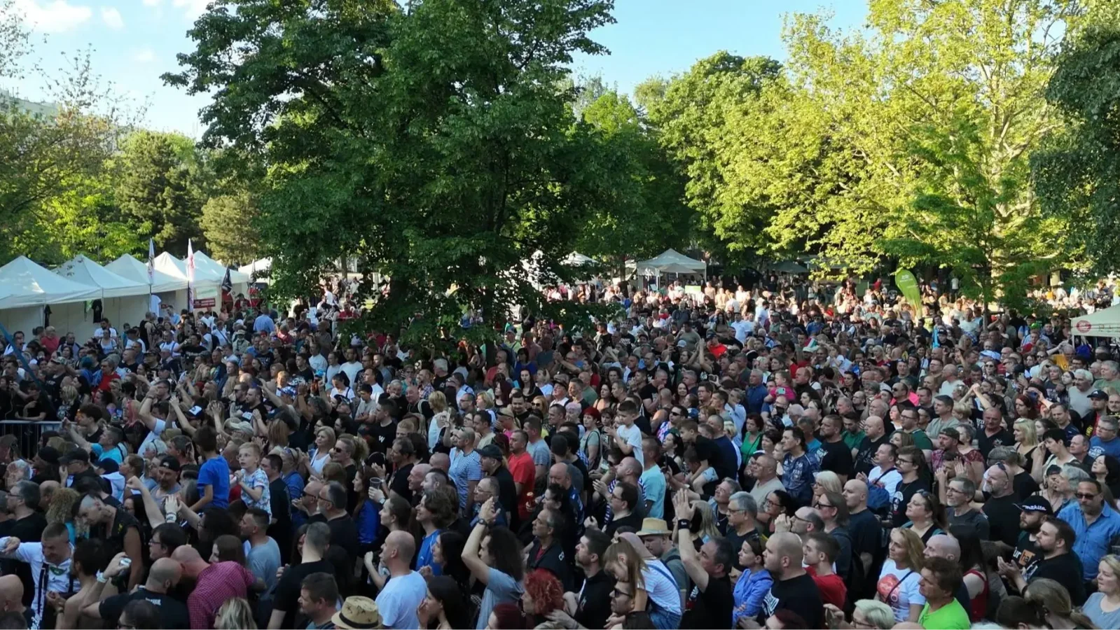 Még a 444 is kénytelen volt elismerni a Mi Hazánk majálisának óriási sikerét