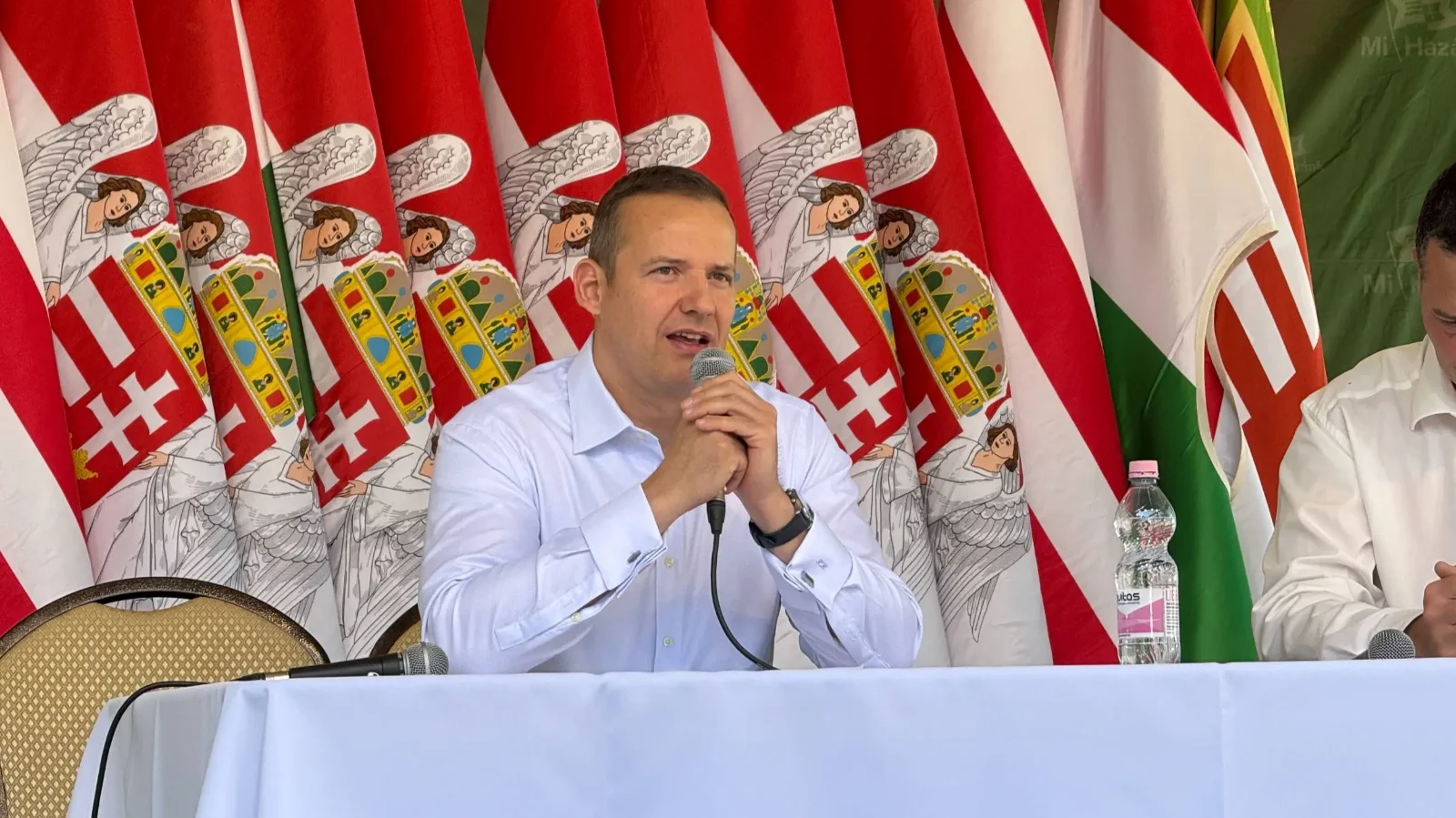 Toroczkai: „Engem mindig egy kérdés érdekelt: hogyan tudom megmenteni a hazámat?"