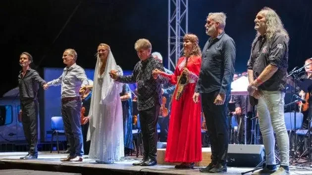 Oratórium előadás a Szent Korona Országáért