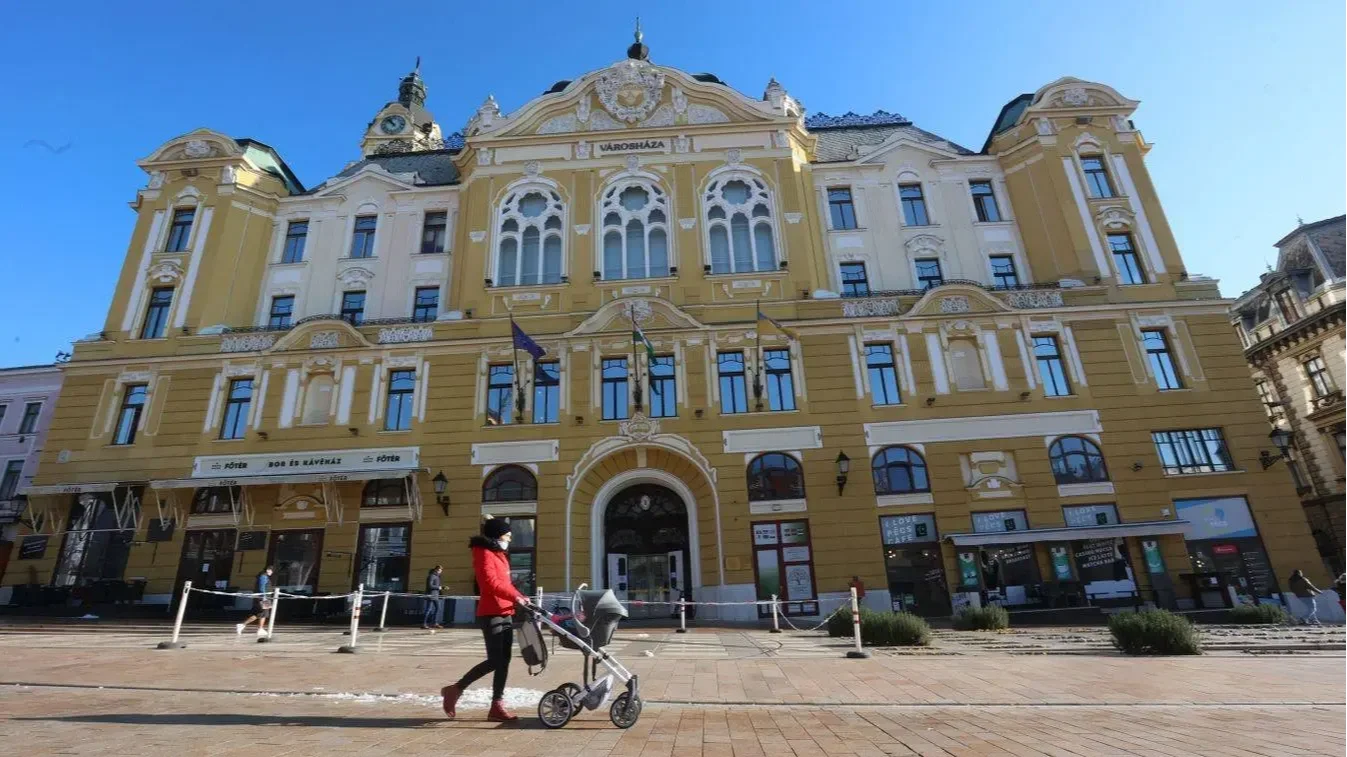 Csak a Mi hazánk képviselője nem fogadta el Pécs romló bűnügyi statisztikáját