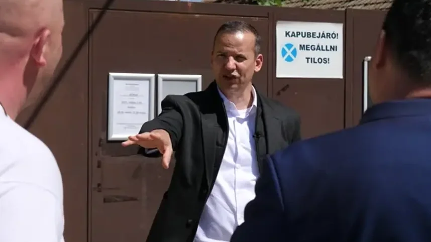 Toroczkai megmutatja az őrjöngő pilisi „kiilleszkedetteket” (+VIDEÓ)