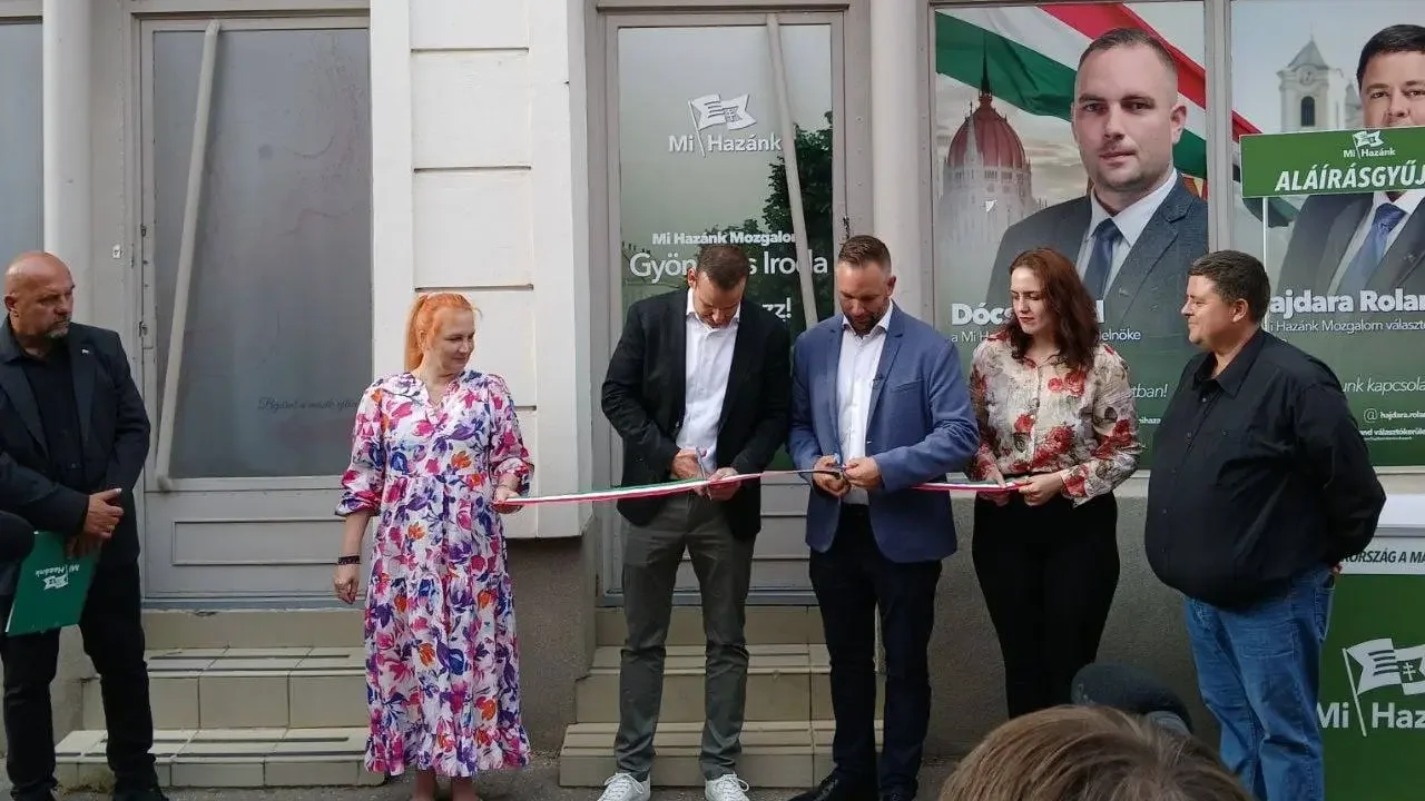 Átadták a Mi Hazánk irodáját Gyöngyösön