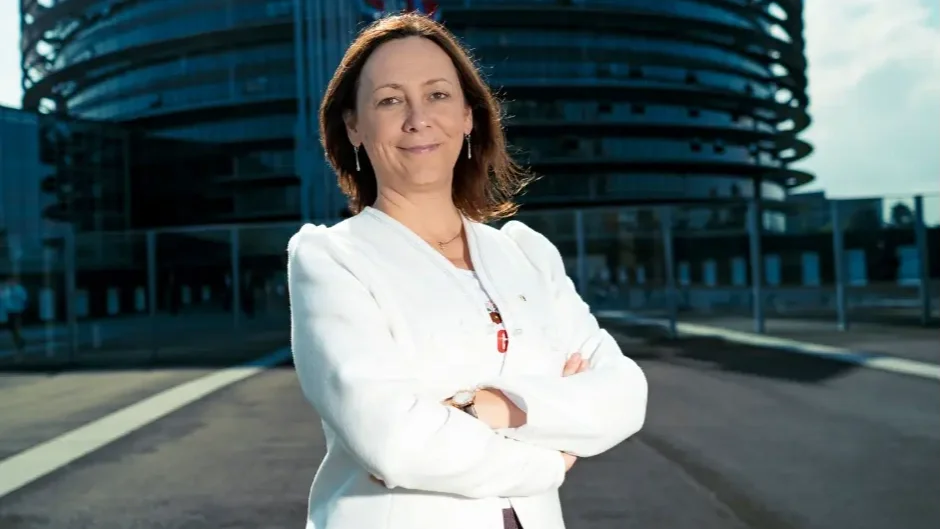 Mi Hazánk: Elég az álszent „büszkeségből” és a brüsszelita EP-képviselők kioktatásából!