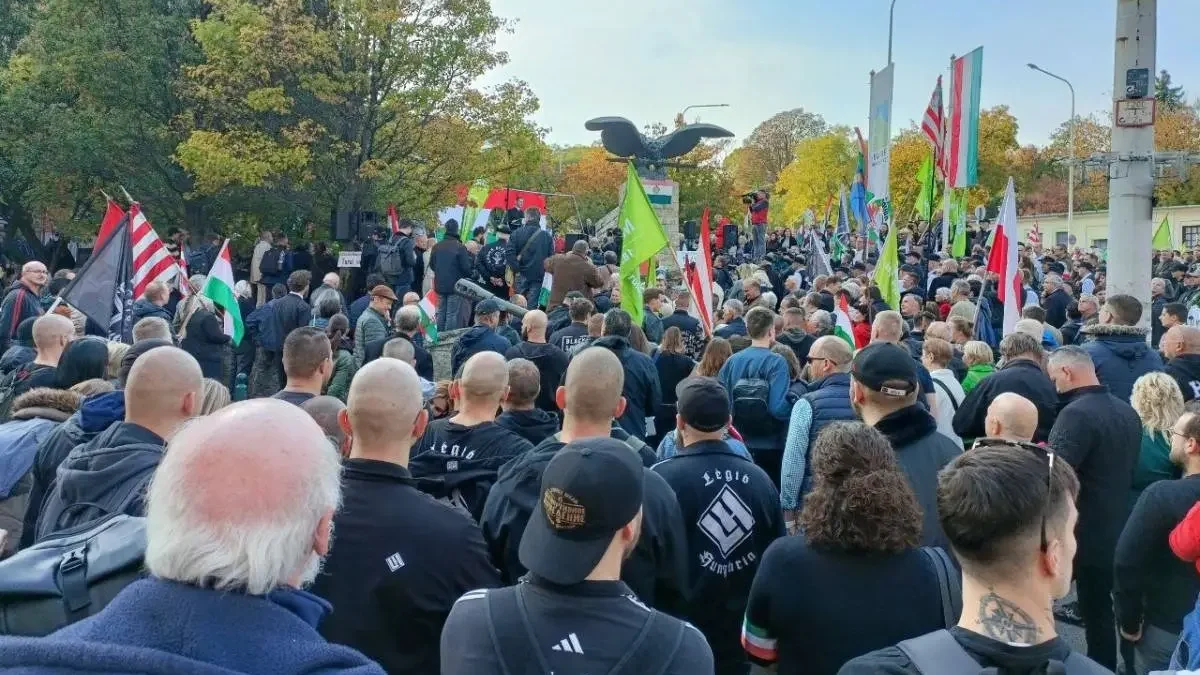 Újra benyújtotta a Turul-szobor védelmében készített törvényjavaslatát a Mi Hazánk